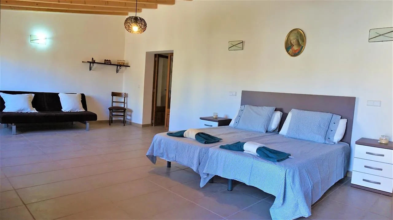 Born 23 - House With Pool In The Centre Of Lluchmayor. Free Wifi Villa Llucmajor  Сasa de vacaciones Llucmajor (Mallorca)